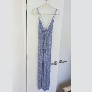 A&F floral jumpsuit blue sm